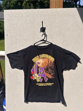 Los Angeles  Tee - Black with Purple & Yellow kids size XL new no tags #457